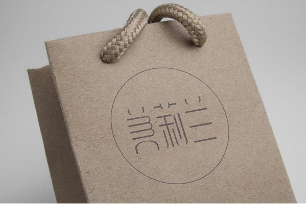 精品包裝設(shè)計(jì)中斷額時(shí)尚元素!精品包裝設(shè)計(jì)最重要的是時(shí)尚!